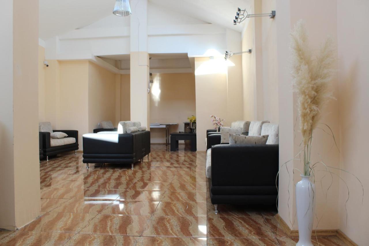 Guest House Borjomi Exterior foto