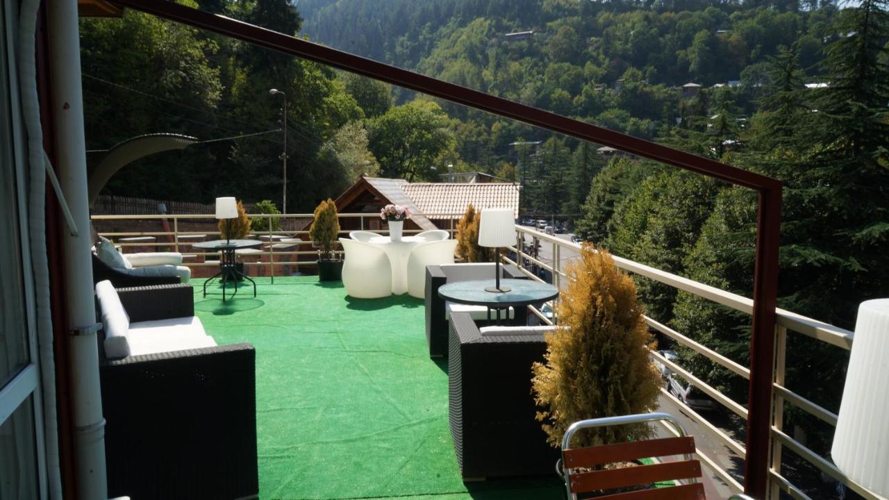 Guest House Borjomi Exterior foto
